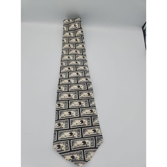 Museum Artifacts All Silk Men’s Necktie Postage Stamp Pattern Black & Beige - Picture 1 of 2